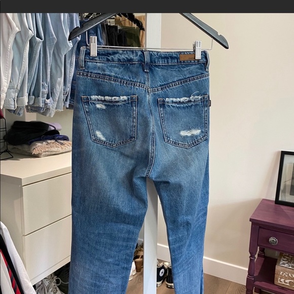 Garage dark blue high rise ripped mom jeans - Picture 3 of 3